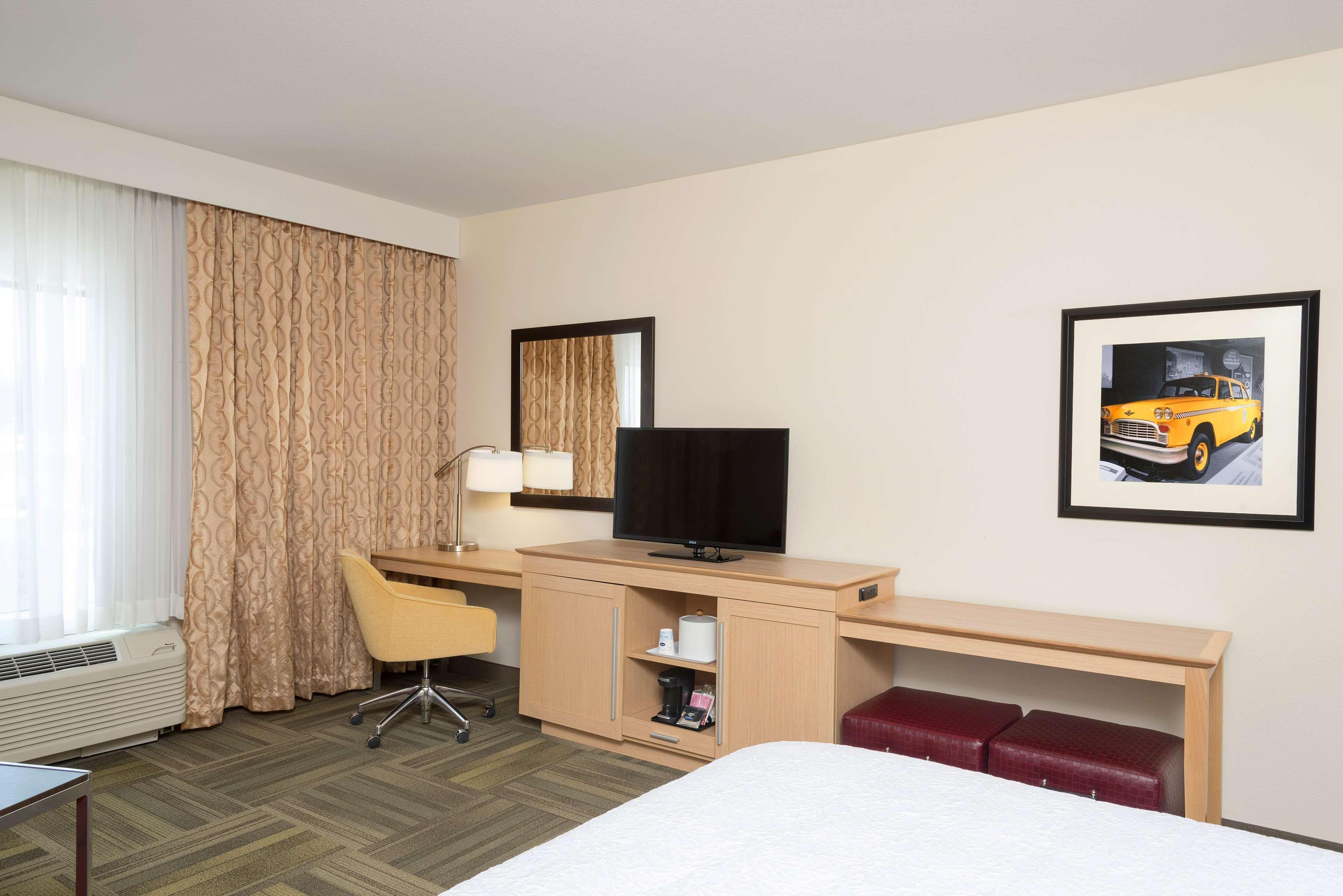 Hampton Inn Kalamazoo Ngoại thất bức ảnh