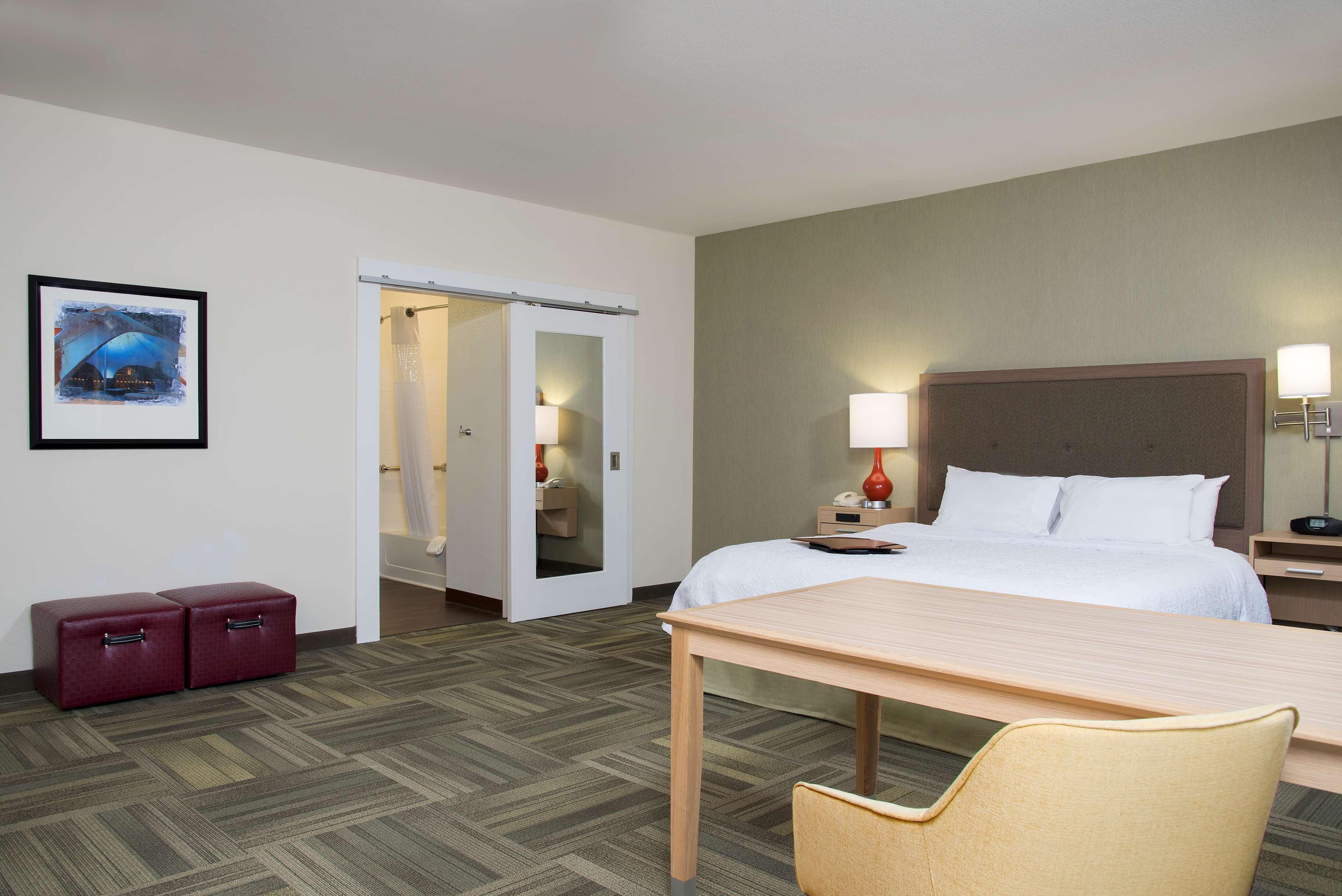 Hampton Inn Kalamazoo Ngoại thất bức ảnh