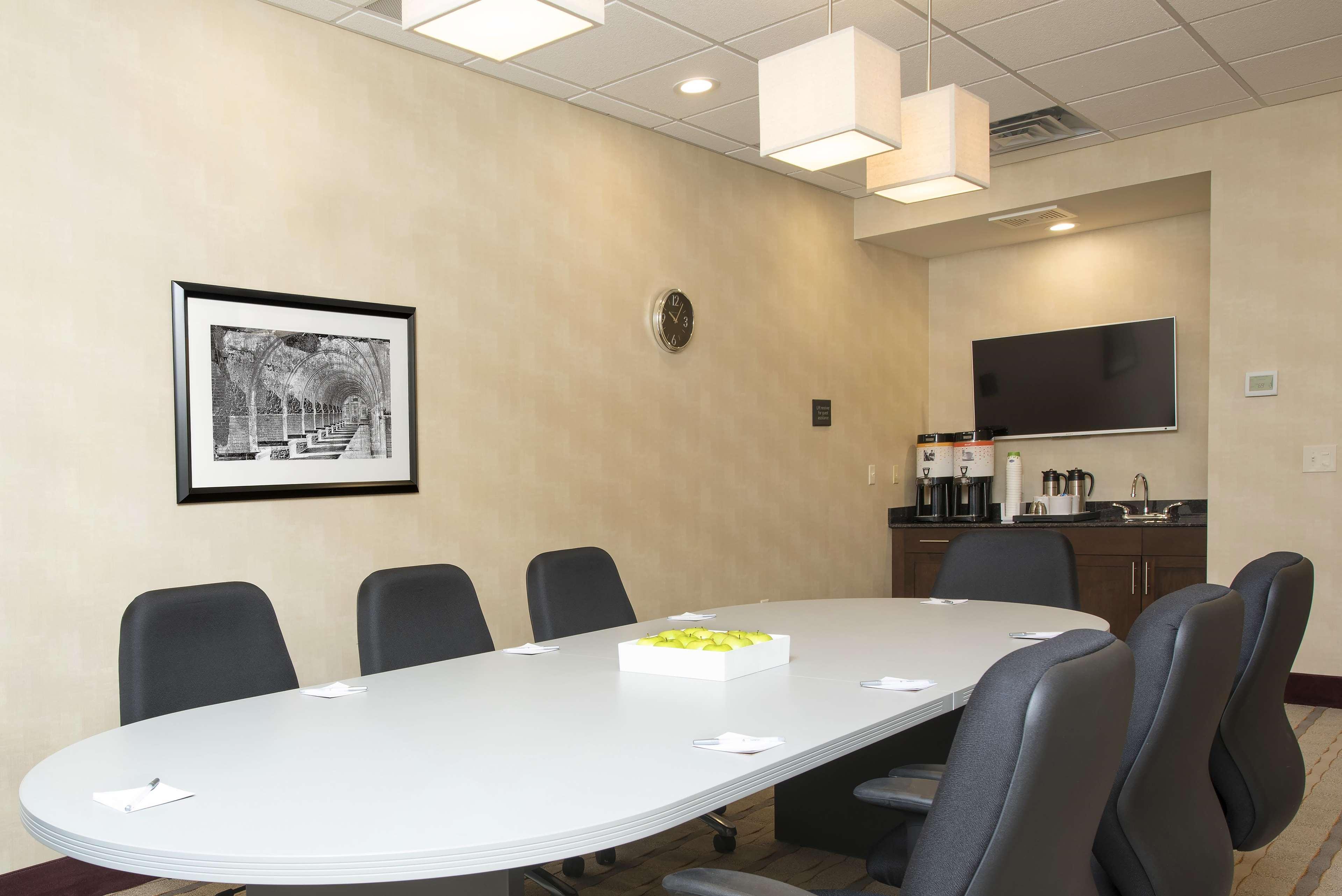 Hampton Inn Kalamazoo Ngoại thất bức ảnh