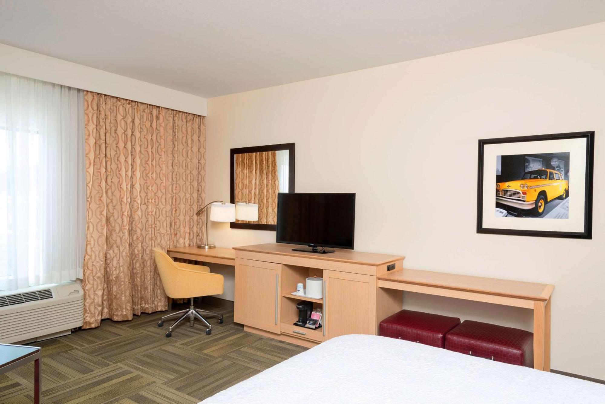 Hampton Inn Kalamazoo Ngoại thất bức ảnh