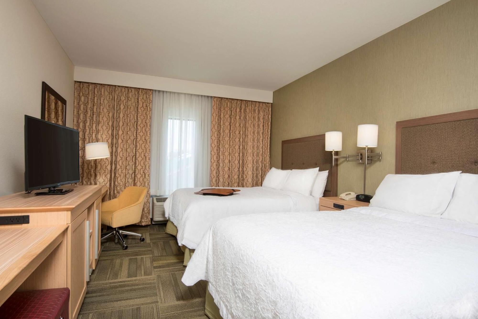 Hampton Inn Kalamazoo Ngoại thất bức ảnh